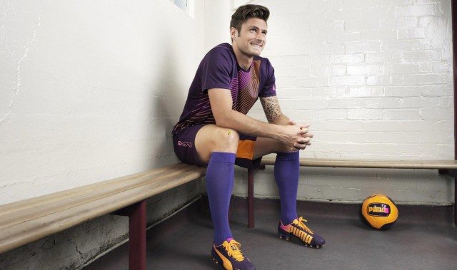 排列五官方|谢文能累积黄牌缺席对阵巴林关键战 国足新星提前转向中日对决备战