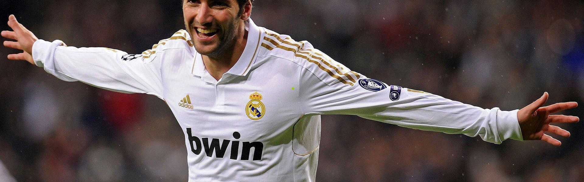 排列五直播平台|LGD英雄联盟分部战绩持续滑坡，俱乐部果断推行军事化管理谋重生