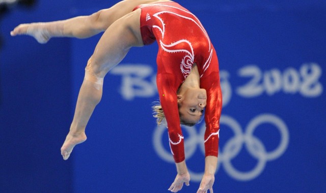 排列五赛事集团-知名顾问赞誉加拉塔萨雷引进萨内成就斐然，奥斯梅恩合约稳固无解约条款引关注