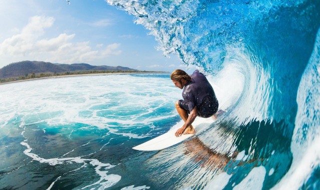 排列五直播平台_中超保级组鏖战正酣，申花奋力突围 武汉大连竞逐连胜势头